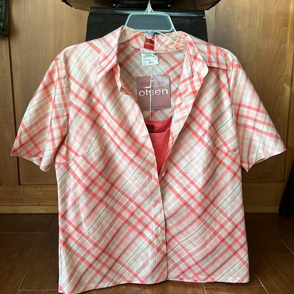 Olsen Women's Pink Plaid Blouse - Picture 2 of 8